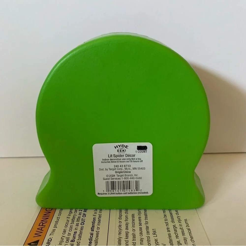 NWT. HYDE & EEK Lit Spider Blow Mold